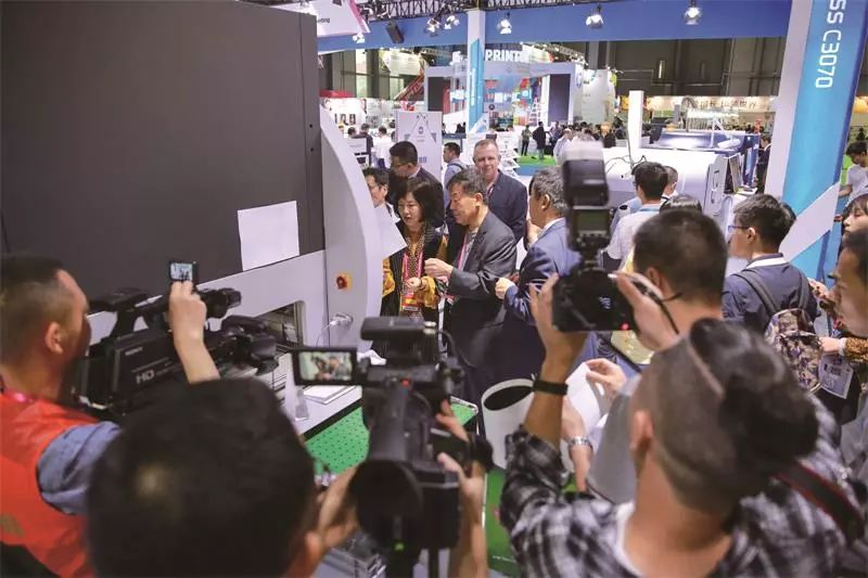 https://mmbiz.qpic.cn/mmbiz_jpg/ib3L0UtEV9KxAVJVboj1Rb3YhKBHoDKu1fiaUOhhn1dBNq64CeHpM4FRwyMkVw5nibVYDfQib4WhL9IaHC9duIPZ6g/640?wx_fmt=jpeg&wxfrom=5&wx_lazy=1&wx_co=1