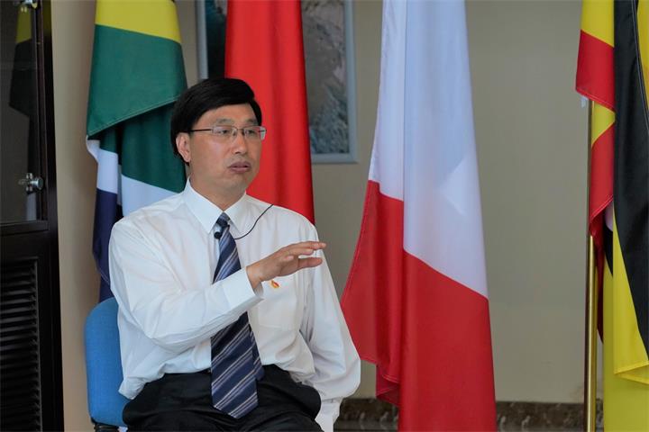 罗学科 (2).jpg